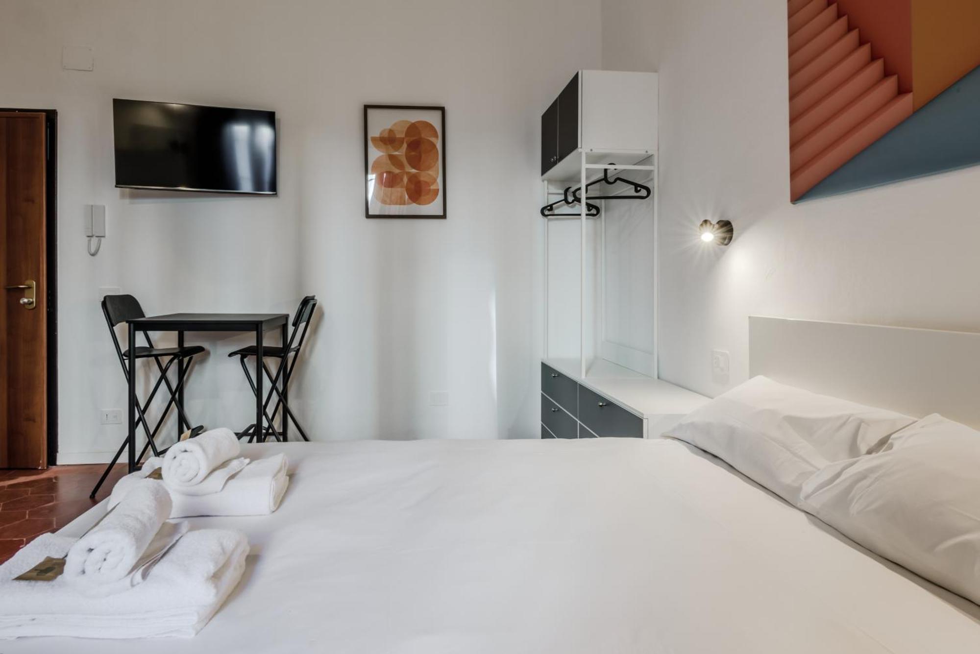 New And Functional Apartments Near The Metro มิลาน ภายนอก รูปภาพ